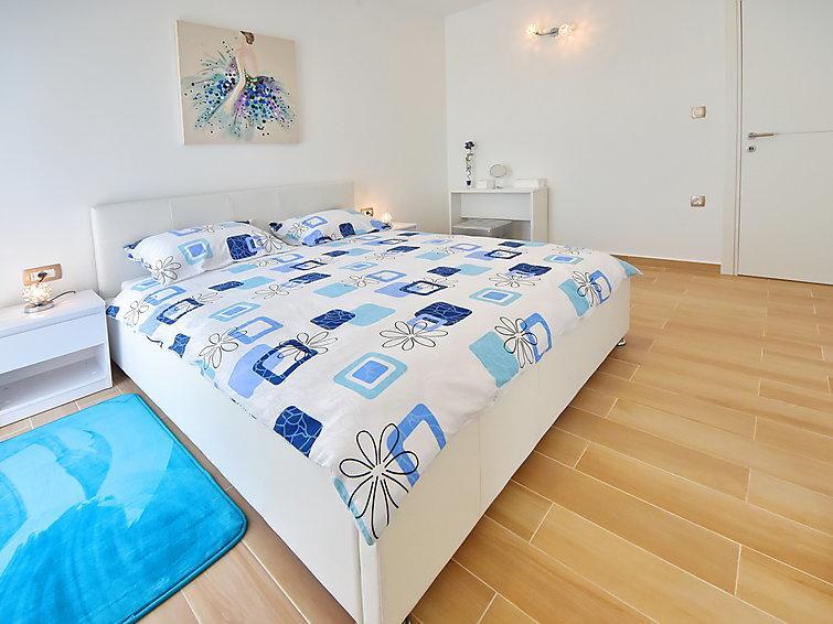 Garden Apartma *